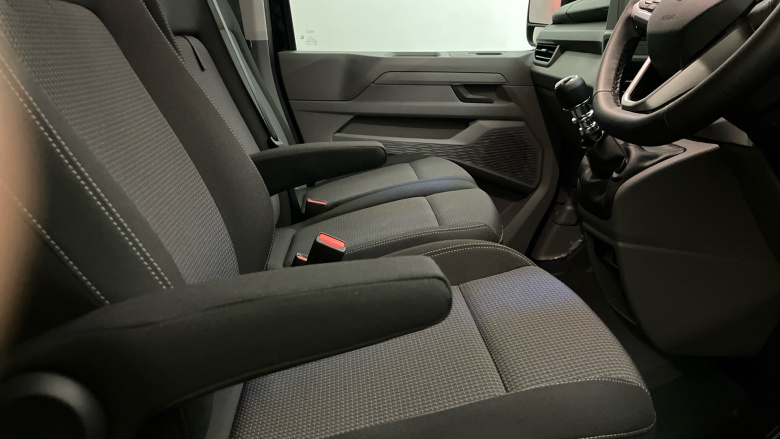 Volkswagen Transporter T28 Swb Diesel 2.0 TDI 110 Commerce Pro Van